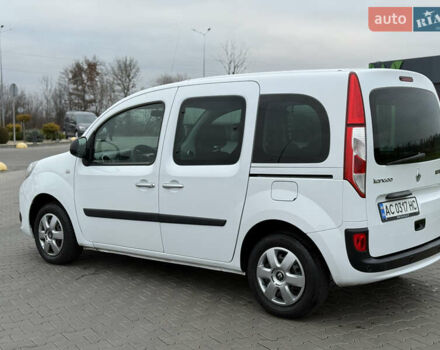 Белый Рено Кенгу, объемом двигателя 1.46 л и пробегом 201 тыс. км за 12700 $, фото 17 на Automoto.ua