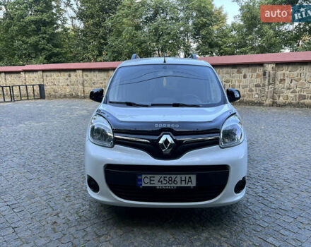 Белый Рено Кенгу, объемом двигателя 1.5 л и пробегом 189 тыс. км за 12350 $, фото 3 на Automoto.ua