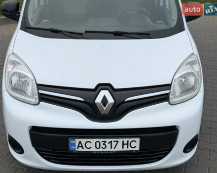 Белый Рено Кенгу, объемом двигателя 1.46 л и пробегом 201 тыс. км за 12700 $, фото 10 на Automoto.ua
