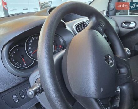 Рено Кенгу 2017 в Одессе на Automoto.ua Белый Рено Кенгу, объемом двигателя 0 л и пробегом 187 тыс. км за 12100 $, фото 11 на Automoto.ua