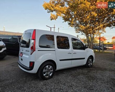 Рено Кенгу 2017 в Одессе на Automoto.ua Белый Рено Кенгу, объемом двигателя 0 л и пробегом 187 тыс. км за 12100 $, фото 7 на Automoto.ua