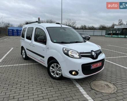 Білий Рено Кєнгу, об'ємом двигуна 1.5 л та пробігом 180 тис. км за 13700 $, фото 1 на Automoto.ua