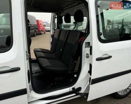 Белый Рено Кенгу, объемом двигателя 1.5 л и пробегом 71 тыс. км за 14700 $, фото 76 на Automoto.ua