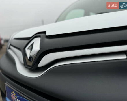 Белый Рено Кенгу, объемом двигателя 1.5 л и пробегом 71 тыс. км за 14700 $, фото 19 на Automoto.ua