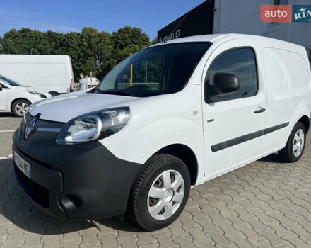 Білий Рено Кєнгу, об'ємом двигуна 0 л та пробігом 18 тис. км за 9700 $, фото 6 на Automoto.ua