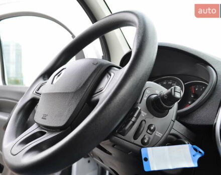 Рено Кенгу 2018 в Киеве на Automoto.ua Белый Рено Кенгу, объемом двигателя 1.5 л и пробегом 157 тыс. км за 15500 $, фото 74 на Automoto.ua