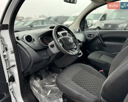 Белый Рено Кенгу, объемом двигателя 1.5 л и пробегом 71 тыс. км за 14700 $, фото 86 на Automoto.ua