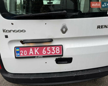 Белый Рено Кенгу, объемом двигателя 0 л и пробегом 149 тыс. км за 8600 $, фото 8 на Automoto.ua
