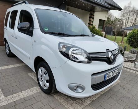 Белый Рено Кенгу, объемом двигателя 1.5 л и пробегом 125 тыс. км за 6170 $, фото 1 на Automoto.ua