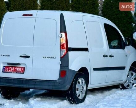 Белый Рено Кенгу, объемом двигателя 0 л и пробегом 75 тыс. км за 9999 $, фото 10 на Automoto.ua