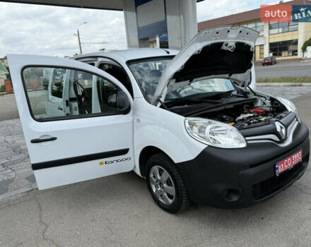Белый Рено Кенгу, объемом двигателя 1.5 л и пробегом 117 тыс. км за 12999 $, фото 93 на Automoto.ua