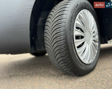 Белый Рено Кенгу, объемом двигателя 1.5 л и пробегом 71 тыс. км за 14700 $, фото 16 на Automoto.ua