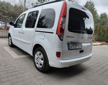 Белый Рено Кенгу, объемом двигателя 1.5 л и пробегом 125 тыс. км за 6170 $, фото 8 на Automoto.ua