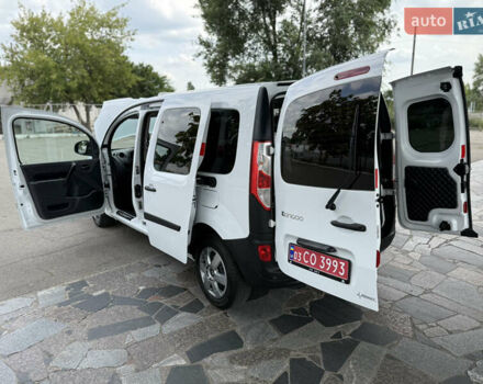 Белый Рено Кенгу, объемом двигателя 1.5 л и пробегом 117 тыс. км за 12999 $, фото 103 на Automoto.ua