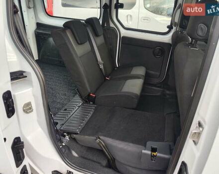 Білий Рено Кєнгу, об'ємом двигуна 0 л та пробігом 36 тис. км за 14200 $, фото 12 на Automoto.ua