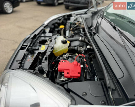 Белый Рено Кенгу, объемом двигателя 1.5 л и пробегом 71 тыс. км за 14700 $, фото 96 на Automoto.ua