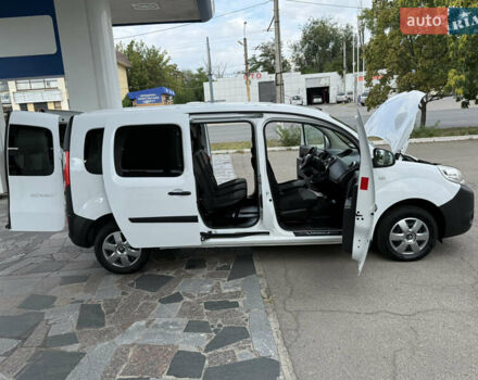 Белый Рено Кенгу, объемом двигателя 1.5 л и пробегом 117 тыс. км за 12999 $, фото 96 на Automoto.ua
