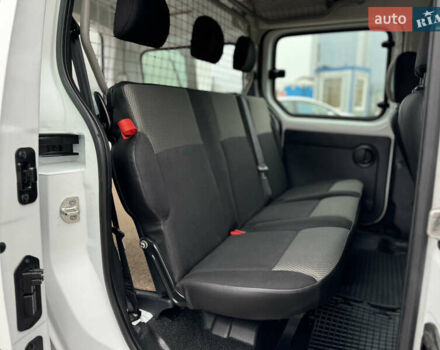 Белый Рено Кенгу, объемом двигателя 1.5 л и пробегом 71 тыс. км за 14700 $, фото 44 на Automoto.ua