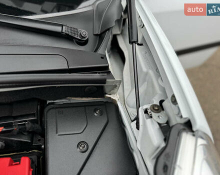 Белый Рено Кенгу, объемом двигателя 1.5 л и пробегом 71 тыс. км за 14700 $, фото 94 на Automoto.ua