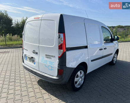 Білий Рено Кєнгу, об'ємом двигуна 0 л та пробігом 18 тис. км за 9700 $, фото 9 на Automoto.ua