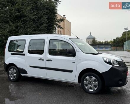 Белый Рено Кенгу, объемом двигателя 0 л и пробегом 10 тыс. км за 14700 $, фото 5 на Automoto.ua