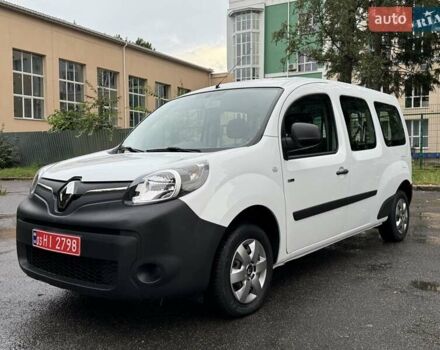 Белый Рено Кенгу, объемом двигателя 0 л и пробегом 10 тыс. км за 14700 $, фото 2 на Automoto.ua