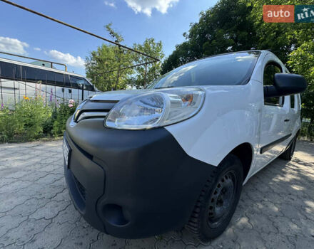 Белый Рено Кенгу, объемом двигателя 1.5 л и пробегом 270 тыс. км за 13500 $, фото 3 на Automoto.ua