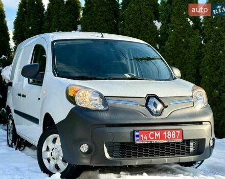 Белый Рено Кенгу, объемом двигателя 0 л и пробегом 75 тыс. км за 9999 $, фото 3 на Automoto.ua