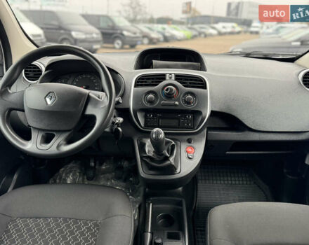 Белый Рено Кенгу, объемом двигателя 1.5 л и пробегом 71 тыс. км за 14700 $, фото 50 на Automoto.ua