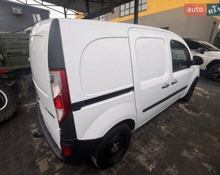 Белый Рено Кенгу, объемом двигателя 1.5 л и пробегом 161 тыс. км за 8200 $, фото 3 на Automoto.ua