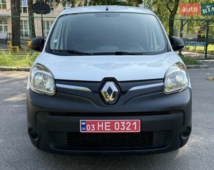 Белый Рено Кенгу, объемом двигателя 0 л и пробегом 19 тыс. км за 9900 $, фото 2 на Automoto.ua