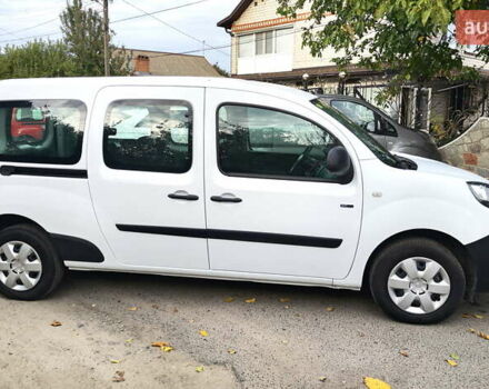 Білий Рено Кєнгу, об'ємом двигуна 0 л та пробігом 57 тис. км за 13500 $, фото 1 на Automoto.ua