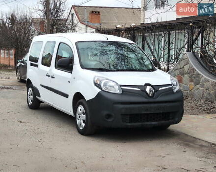 Білий Рено Кєнгу, об'ємом двигуна 0 л та пробігом 36 тис. км за 14200 $, фото 2 на Automoto.ua
