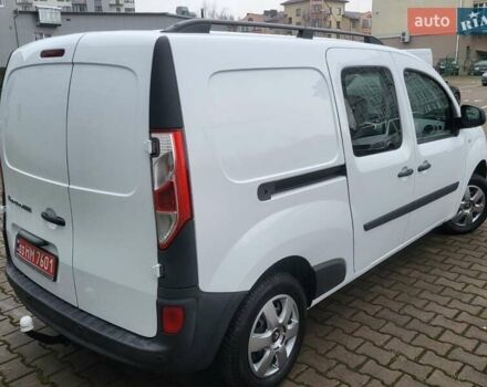 Белый Рено Кенгу, объемом двигателя 1.5 л и пробегом 200 тыс. км за 12900 $, фото 6 на Automoto.ua