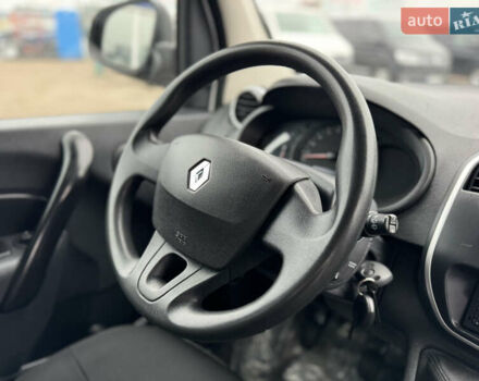 Белый Рено Кенгу, объемом двигателя 1.5 л и пробегом 71 тыс. км за 14700 $, фото 64 на Automoto.ua