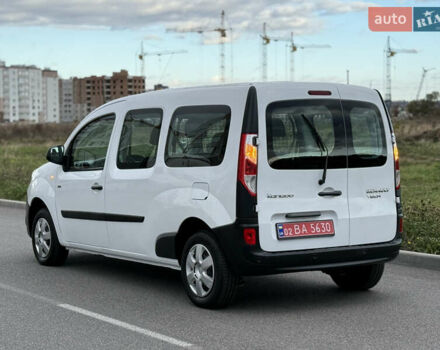 Белый Рено Кенгу, объемом двигателя 0 л и пробегом 11 тыс. км за 14799 $, фото 5 на Automoto.ua