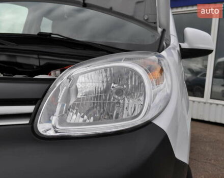 Рено Кенгу 2018 в Киеве на Automoto.ua Белый Рено Кенгу, объемом двигателя 1.5 л и пробегом 157 тыс. км за 15500 $, фото 41 на Automoto.ua