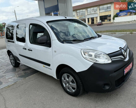 Белый Рено Кенгу, объемом двигателя 1.5 л и пробегом 117 тыс. км за 12999 $, фото 11 на Automoto.ua