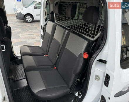 Белый Рено Кенгу, объемом двигателя 1.5 л и пробегом 117 тыс. км за 12999 $, фото 59 на Automoto.ua