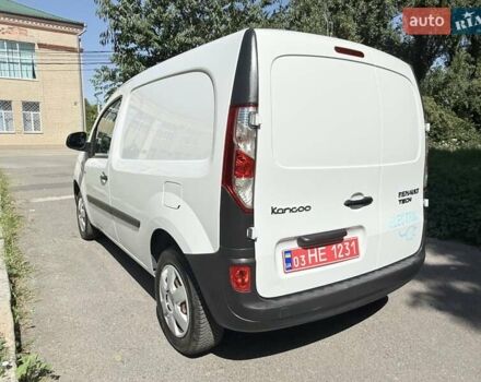 Белый Рено Кенгу, объемом двигателя 0 л и пробегом 27 тыс. км за 9700 $, фото 8 на Automoto.ua