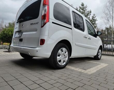 Белый Рено Кенгу, объемом двигателя 1.5 л и пробегом 125 тыс. км за 6170 $, фото 10 на Automoto.ua