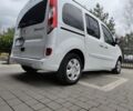 Белый Рено Кенгу, объемом двигателя 1.5 л и пробегом 125 тыс. км за 6170 $, фото 10 на Automoto.ua