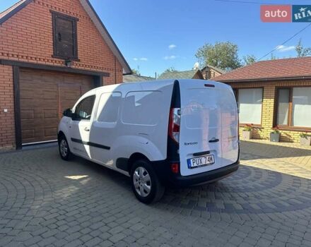 Білий Рено Кєнгу, об'ємом двигуна 0 л та пробігом 29 тис. км за 12300 $, фото 4 на Automoto.ua