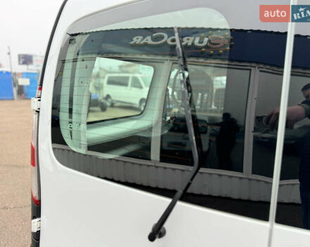 Белый Рено Кенгу, объемом двигателя 1.5 л и пробегом 71 тыс. км за 14700 $, фото 31 на Automoto.ua