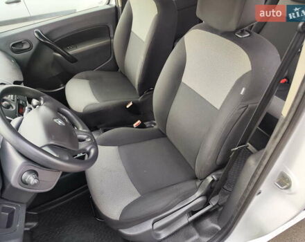 Білий Рено Кєнгу, об'ємом двигуна 0 л та пробігом 36 тис. км за 14200 $, фото 8 на Automoto.ua