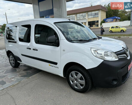 Белый Рено Кенгу, объемом двигателя 1.5 л и пробегом 117 тыс. км за 12999 $, фото 12 на Automoto.ua
