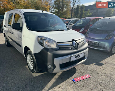 Рено Кенгу 2018 в Тернополе на Automoto.ua Белый Рено Кенгу, объемом двигателя 0 л и пробегом 202 тыс. км за 8800 $, фото 2 на Automoto.ua