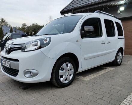 Белый Рено Кенгу, объемом двигателя 1.5 л и пробегом 125 тыс. км за 6170 $, фото 12 на Automoto.ua