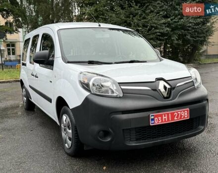 Белый Рено Кенгу, объемом двигателя 0 л и пробегом 10 тыс. км за 14700 $, фото 12 на Automoto.ua