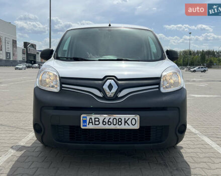 Белый Рено Кенгу, объемом двигателя 1.46 л и пробегом 178 тыс. км за 8900 $, фото 1 на Automoto.ua